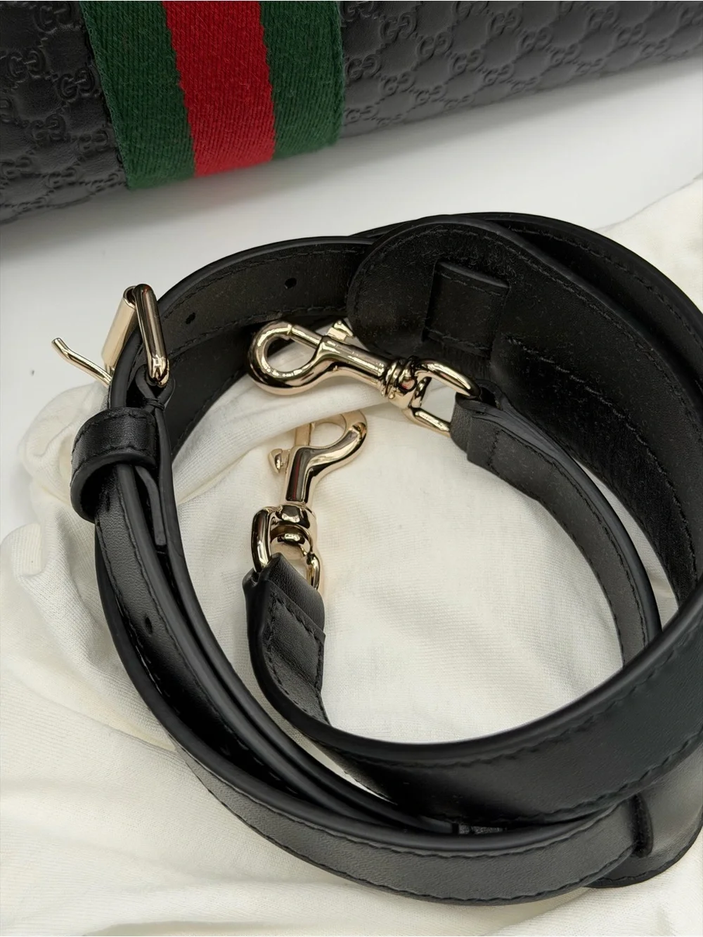 Gucci Giglio large tote bag with pouch Like new 🔥